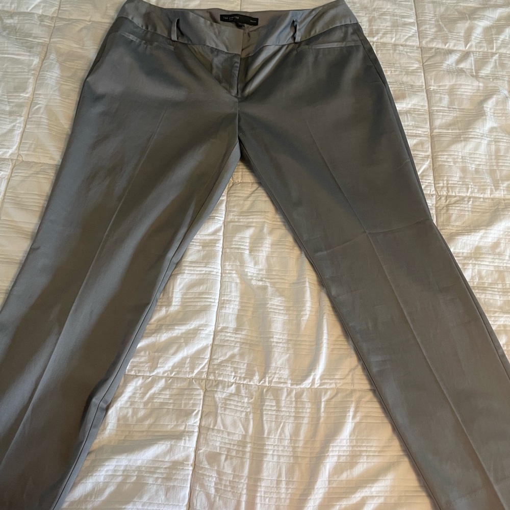 The Limited Women’s Gray Dress Capri Pants Size 14